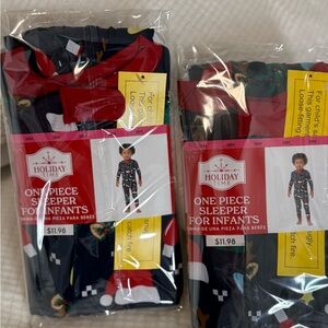 Holiday Time Festive Infant Sleeper Set - Red and Green